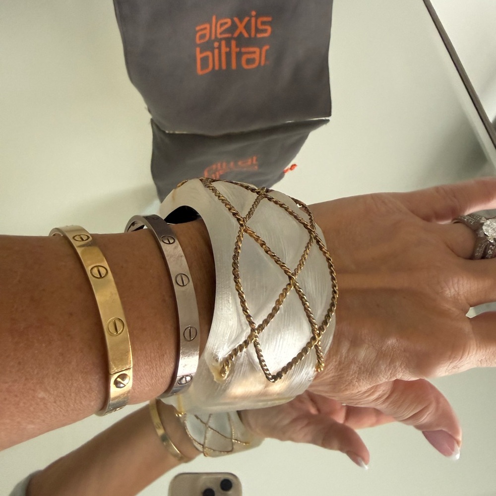 Alexis Bittar Ivory and Gold Diamond Pattern Bracelet - Picture 2 of 3